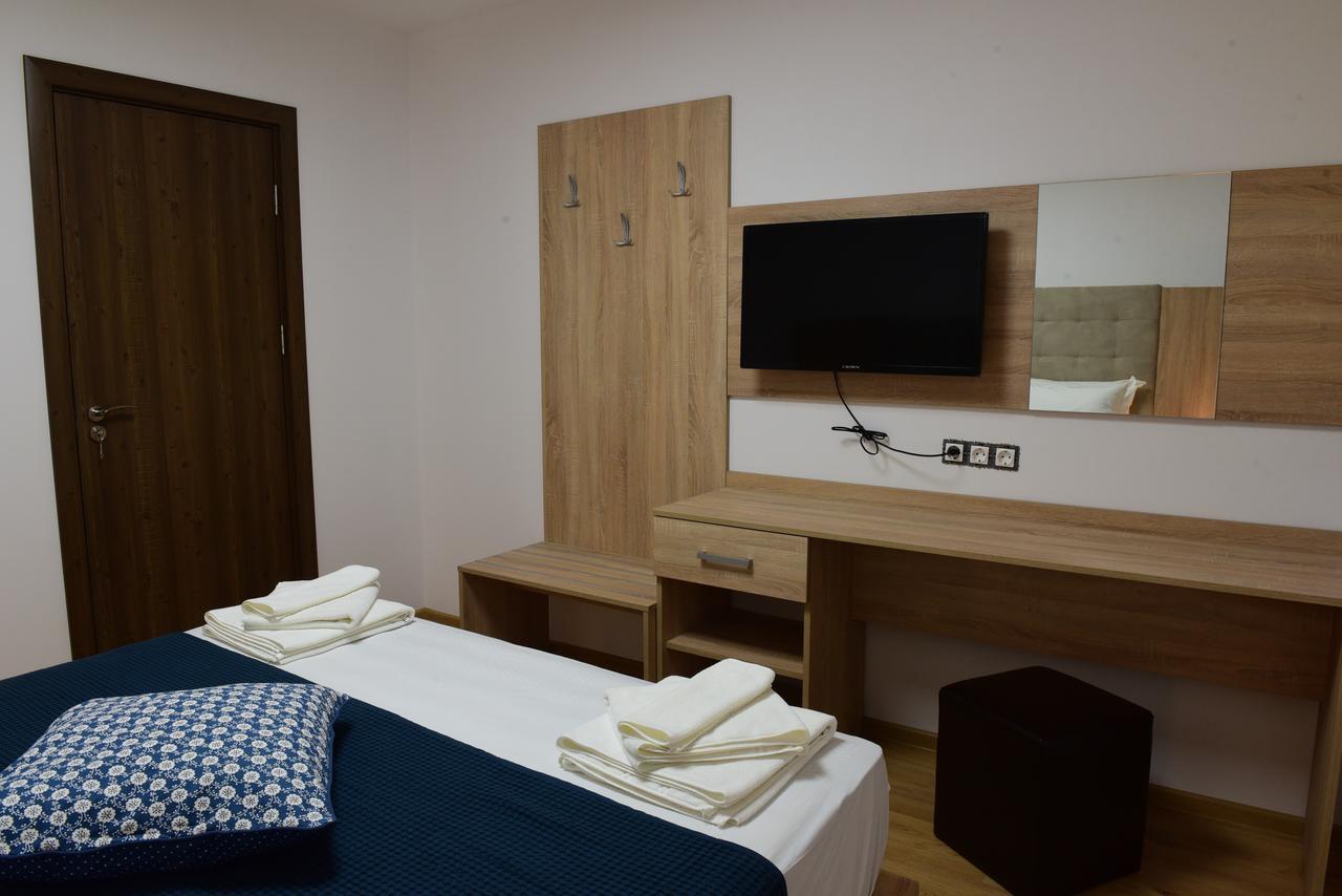 Hotel Active Apartments تارغوفيشته المظهر الخارجي الصورة