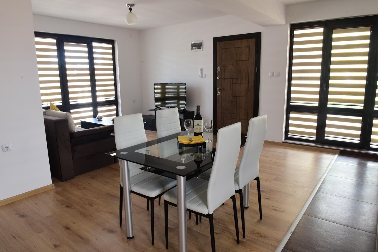 Hotel Active Apartments تارغوفيشته المظهر الخارجي الصورة