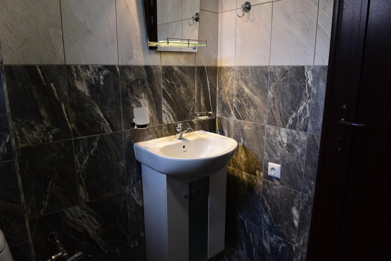 Hotel Active Apartments تارغوفيشته المظهر الخارجي الصورة
