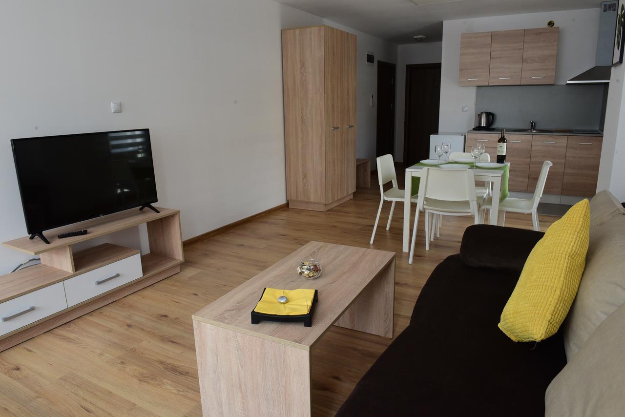 Hotel Active Apartments تارغوفيشته المظهر الخارجي الصورة